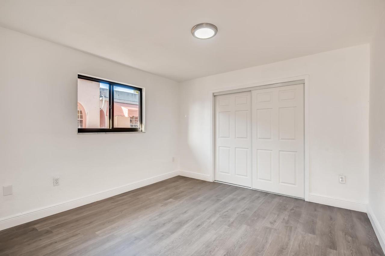 WhatsApp Image 2024-12-05 at 03.18.07_0933e52f