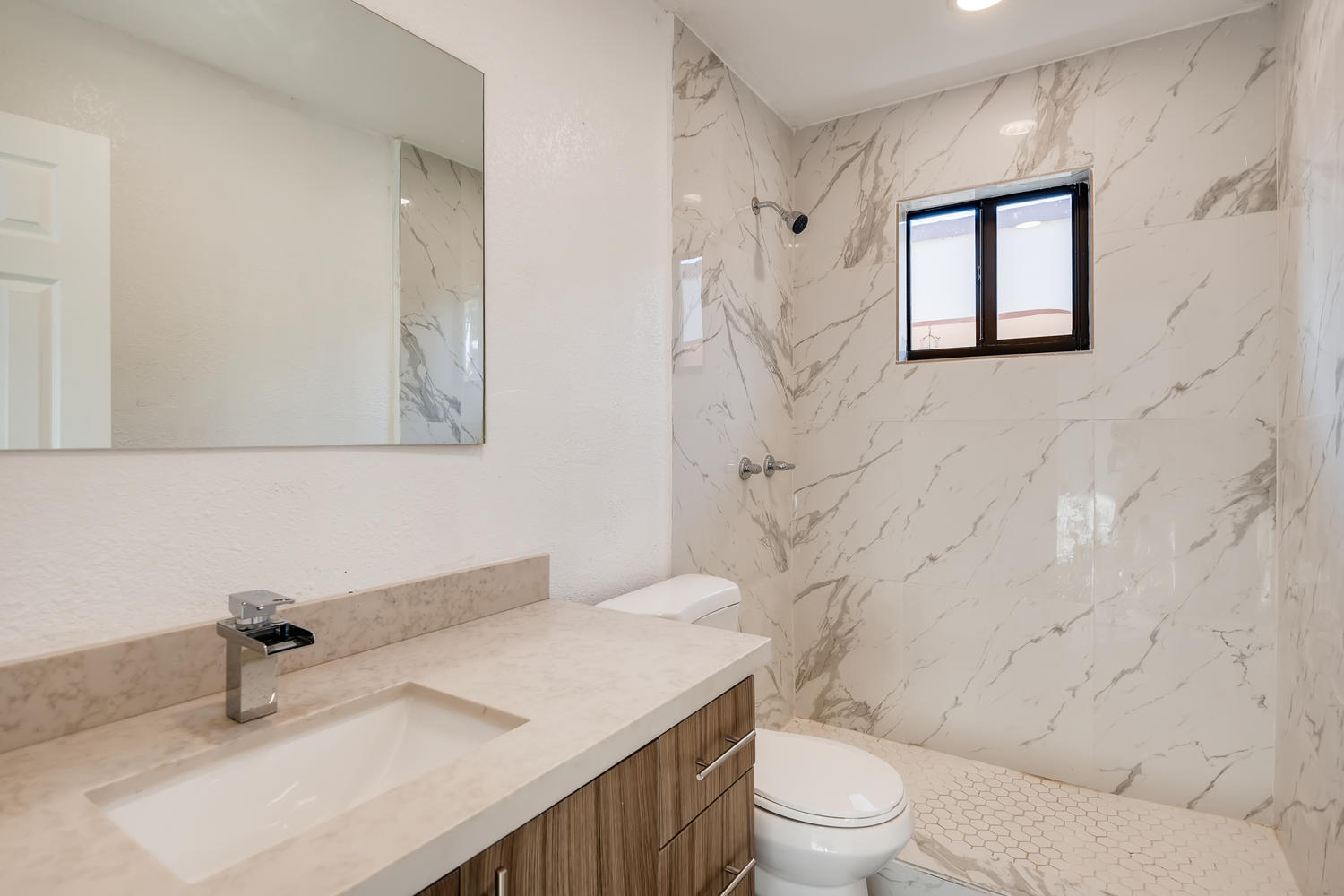 a2c7cea7-d1df-4f6f-baa8-a08d2a25b8a7